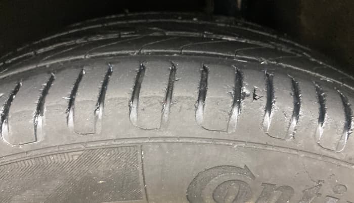 2019 Ford Ecosport TITANIUM 1.5L DIESEL, Diesel, Manual, 92,769 km, Left Rear Tyre Tread