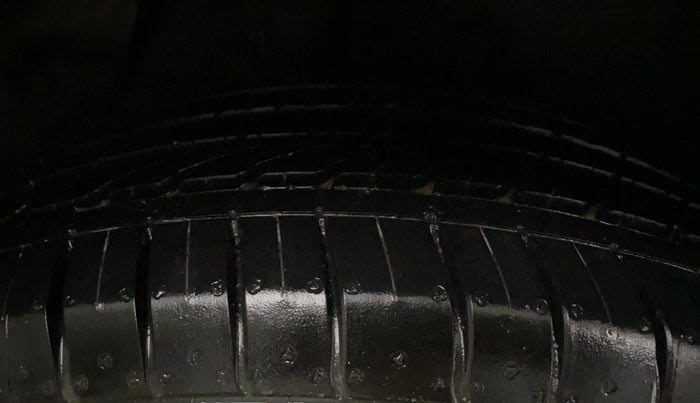 2015 Hyundai Creta S 1.6 PETROL, Petrol, Manual, 78,783 km, Right Rear Tyre Tread