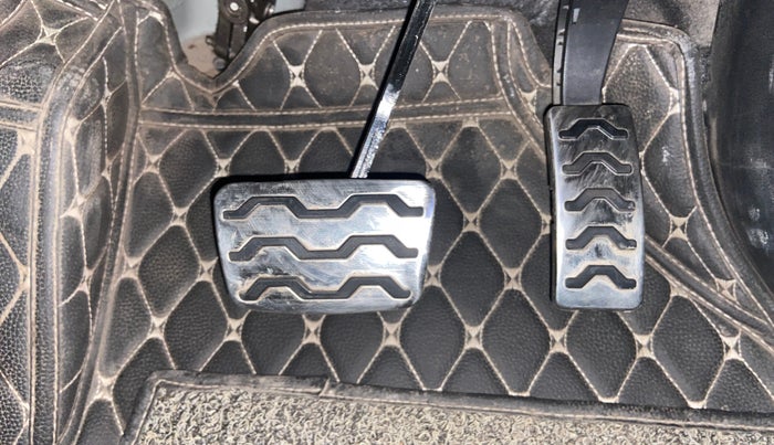 2021 Hyundai NEW I20 ASTA (O) 1.0 TURBO GDI DCT, Petrol, Automatic, 36,010 km, Pedals