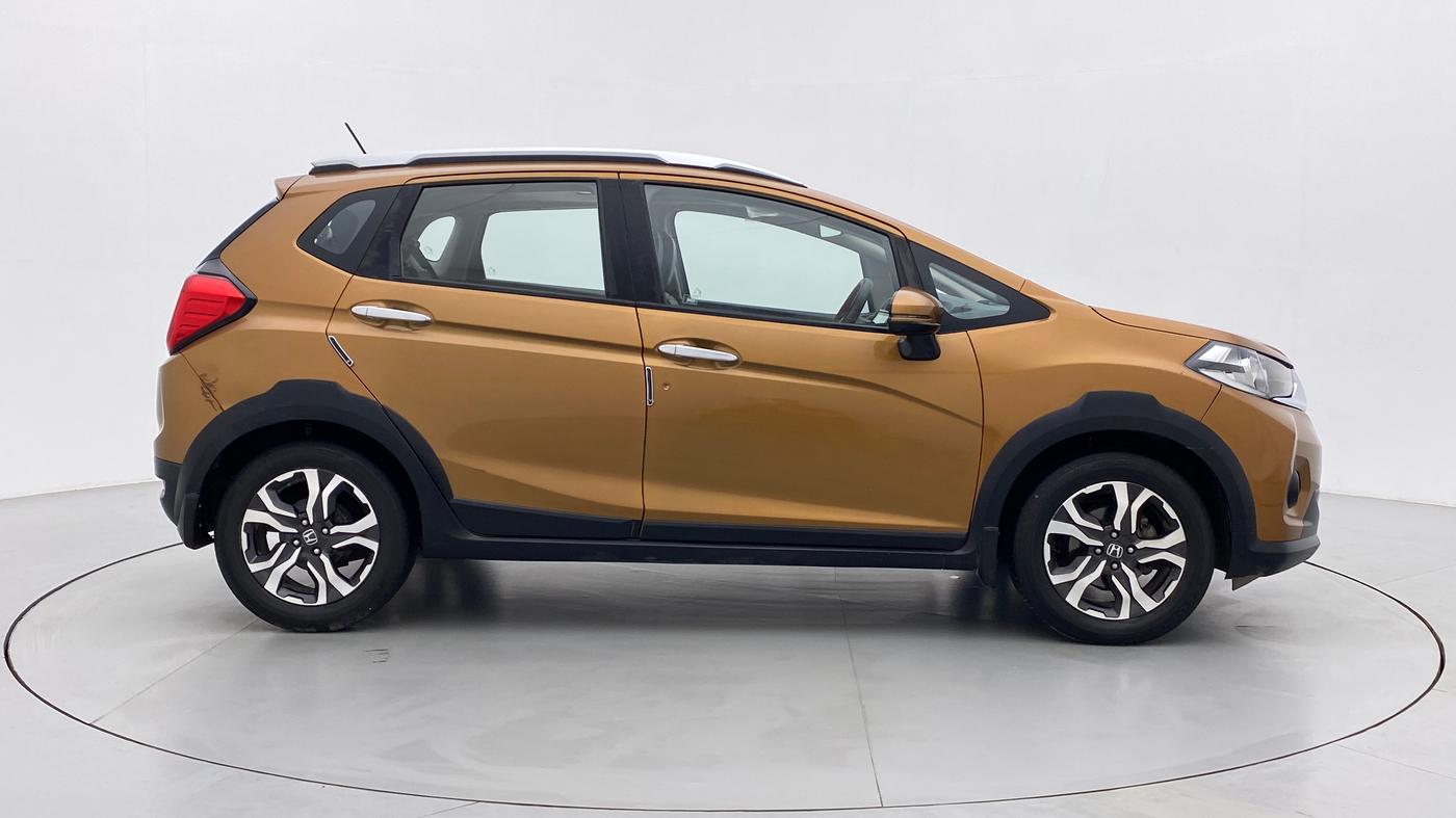 2018 Honda WR-V 1.2 i-VTEC VX MT, Petrol, Manual, 90,213 km, Right Side View