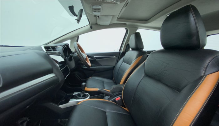 2018 Honda WR-V 1.2 i-VTEC VX MT, Petrol, Manual, 90,213 km, Right Side Front Door Cabin