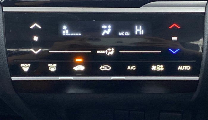 2018 Honda WR-V 1.2 i-VTEC VX MT, Petrol, Manual, 90,213 km, Automatic Climate Control