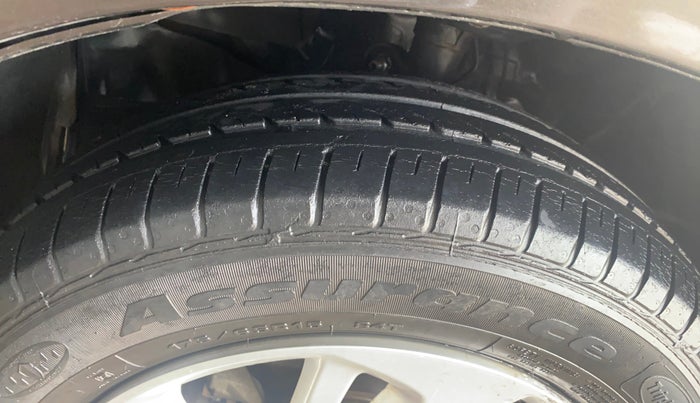 2018 Honda Jazz 1.2L I-VTEC V, Petrol, Manual, 28,216 km, Left Front Tyre Tread