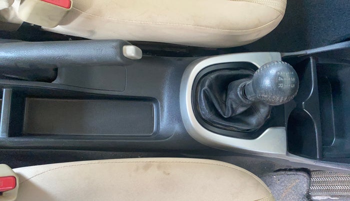 2018 Honda Jazz 1.2L I-VTEC V, Petrol, Manual, 28,216 km, Gear Lever