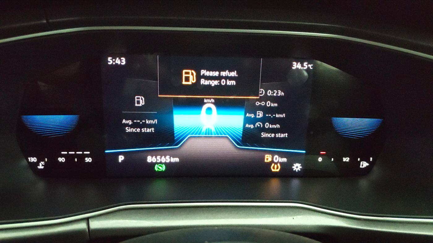 2022 Volkswagen TAIGUN TOPLINE 1.0 TSI AT, Petrol, Automatic, 86,565 km, Odometer Image