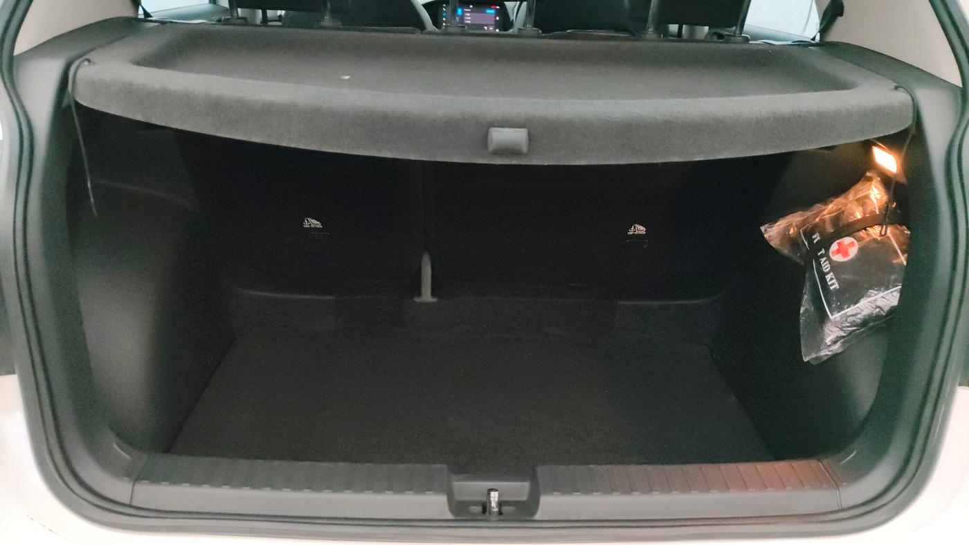 2022 Volkswagen TAIGUN TOPLINE 1.0 TSI AT, Petrol, Automatic, 86,565 km, Boot Inside
