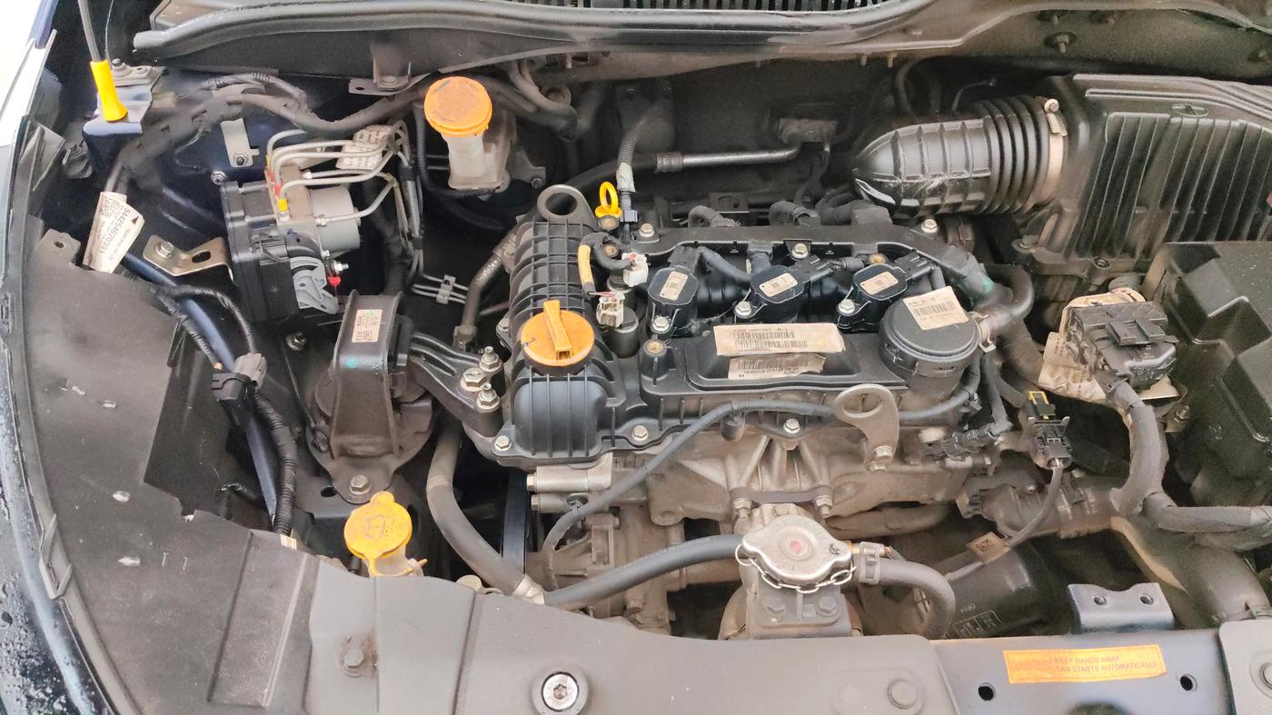 2022 Tata ALTROZ XTA, Petrol, Automatic, 36,238 km, Engine View - Right