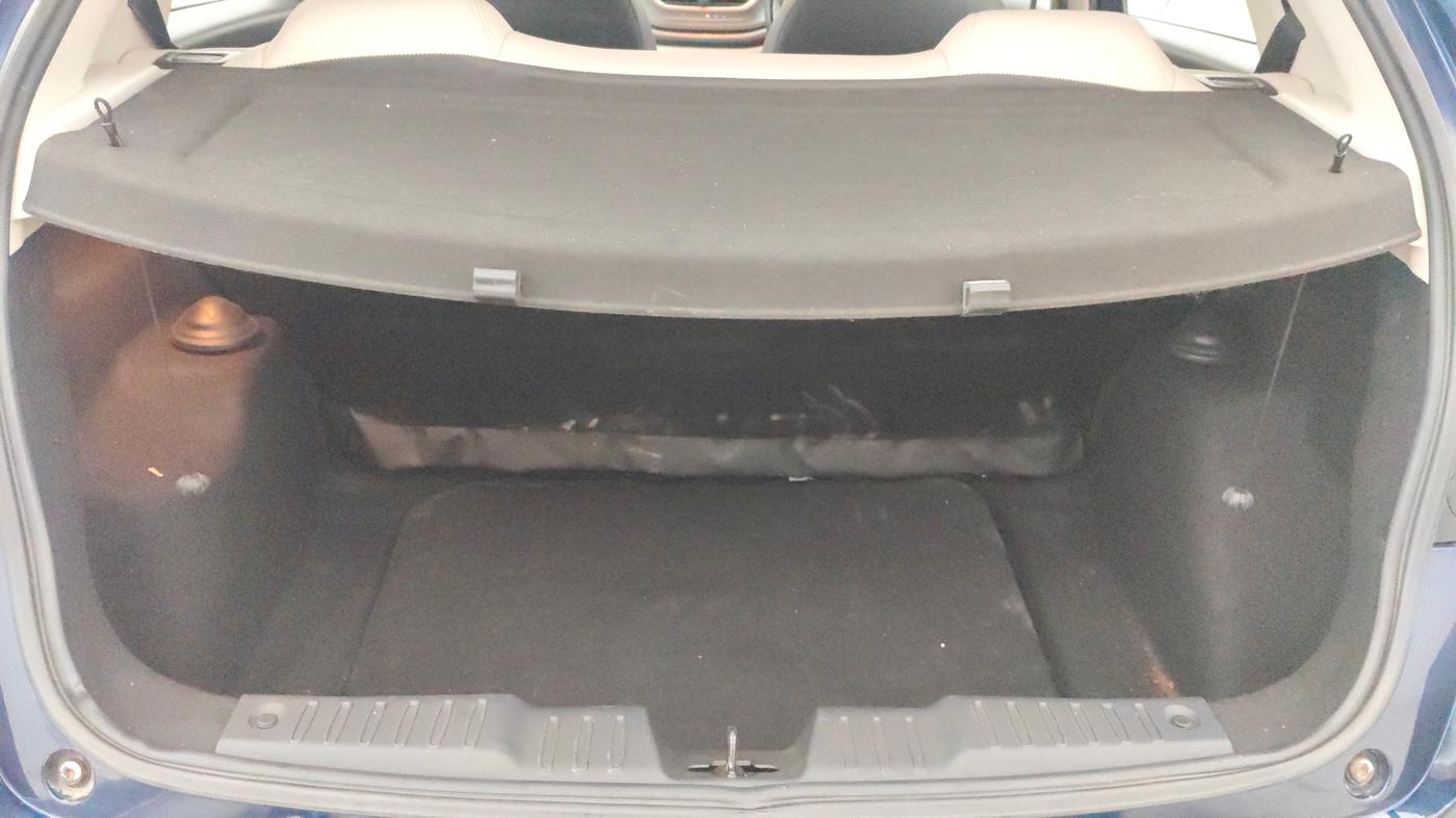 2022 Tata ALTROZ XTA, Petrol, Automatic, 36,238 km, Boot Inside