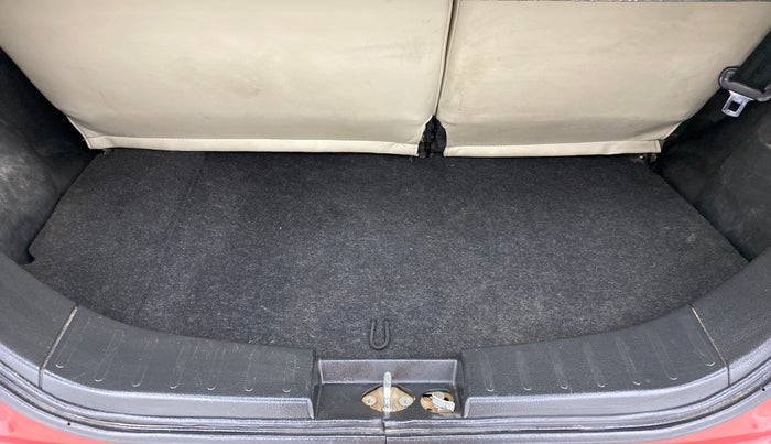 2014 Maruti Wagon R 1.0 VXI, Petrol, Manual, 43,070 km, Boot Inside