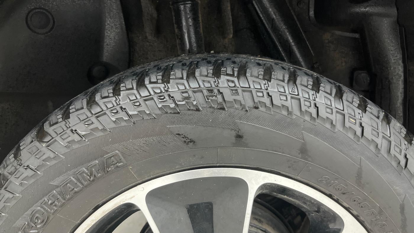 2017 Renault Duster 85 PS RXS MT DIESEL, Diesel, Manual, 81,511 km, Right Rear Tyre Tread