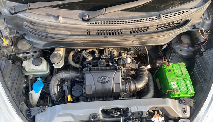 2017 Hyundai Eon ERA +, Petrol, Manual, 68,860 km, Engine View