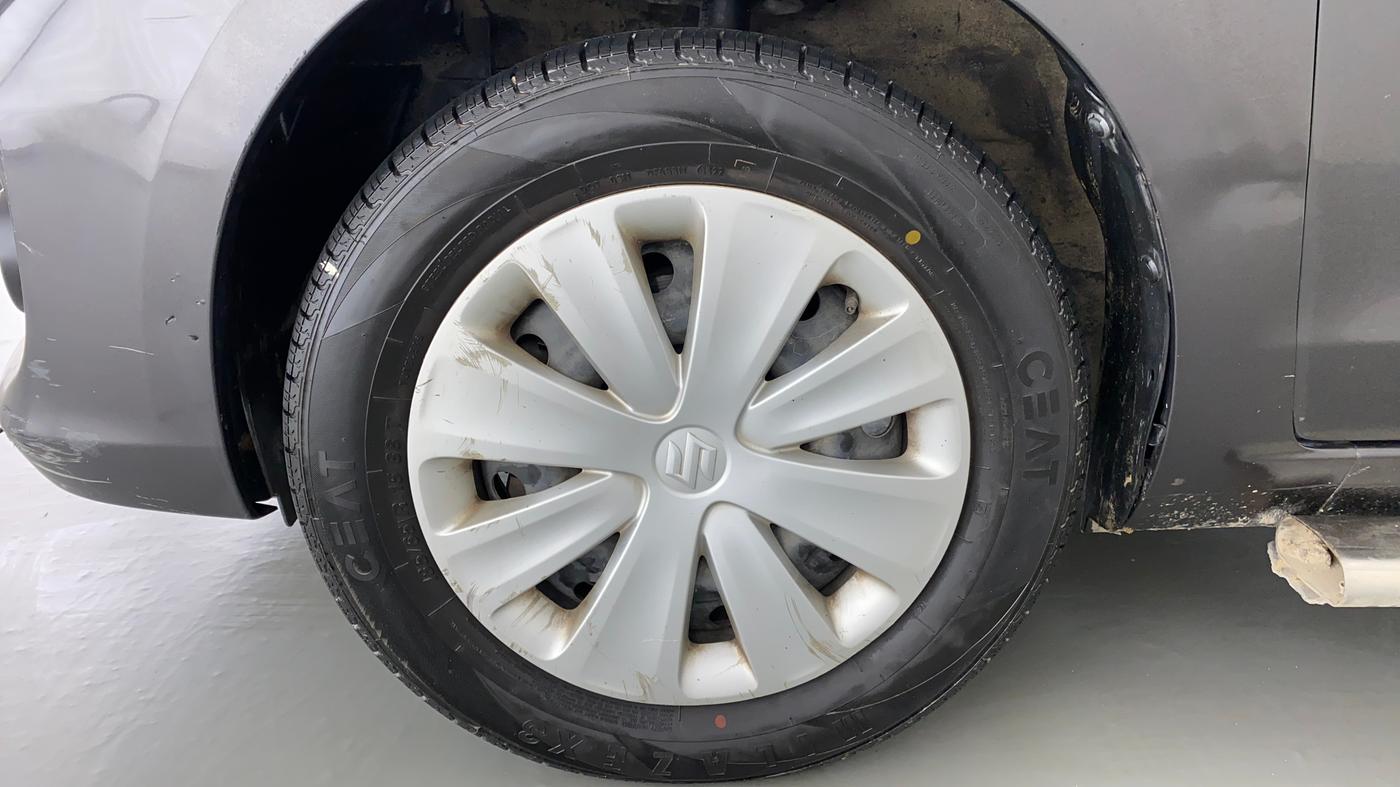 2016 Maruti Ertiga VXI CNG, CNG, Manual, 93,946 km, Left Front Wheel