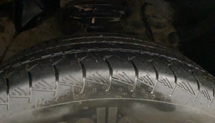 2024 Mahindra XUV 3XO MX3 Pro 1.5 Turbo Diesel, Diesel, Manual, 36,204 km, Right Front Tyre Tread