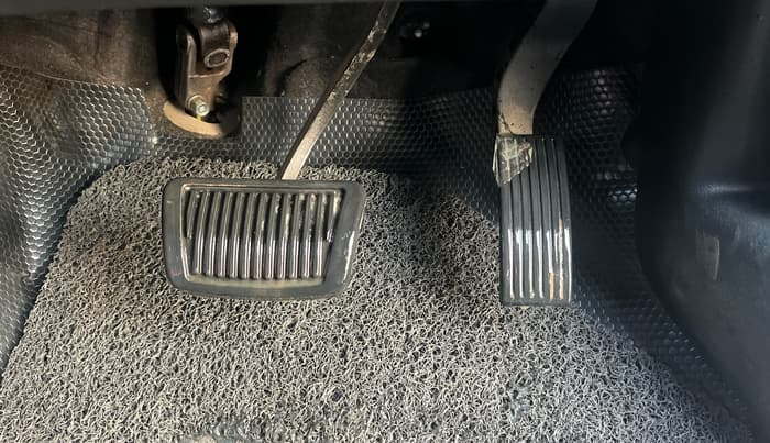 2019 Hyundai NEW SANTRO Sportz AMT SE, CNG, Automatic, 49,470 km, Pedals