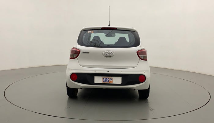 2018 Hyundai Grand i10 MAGNA 1.2 KAPPA VTVT, Petrol, Manual, 39,228 km, Back/Rear