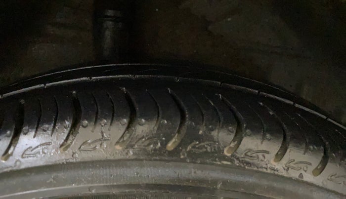 2023 Honda Amaze 1.2L I-VTEC VX CVT, Petrol, Automatic, 36,789 km, Right Rear Tyre Tread