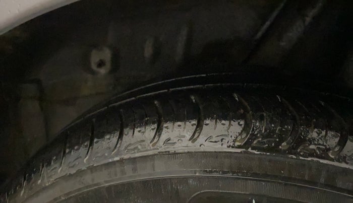 2023 Honda Amaze 1.2L I-VTEC VX CVT, Petrol, Automatic, 36,789 km, Left Rear Tyre Tread