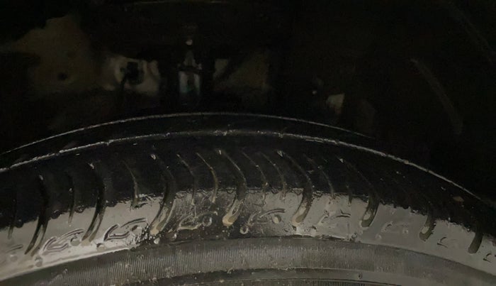 2023 Honda Amaze 1.2L I-VTEC VX CVT, Petrol, Automatic, 36,789 km, Right Front Tyre Tread