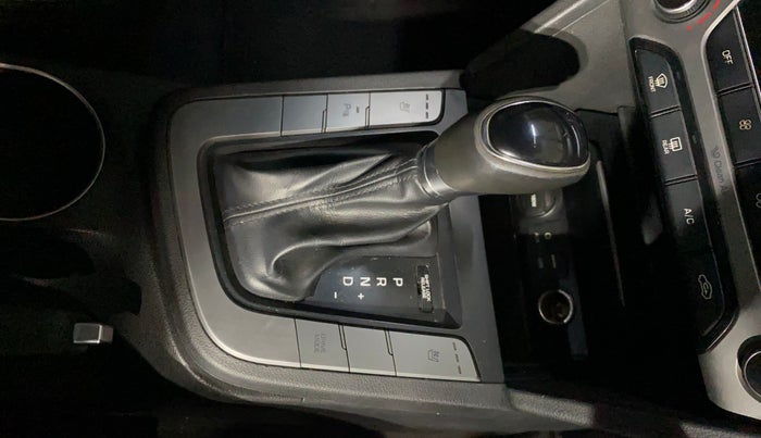 2019 Hyundai New Elantra 2.0 SX(O) AT PETROL, Petrol, Automatic, 54,199 km, Gear Lever