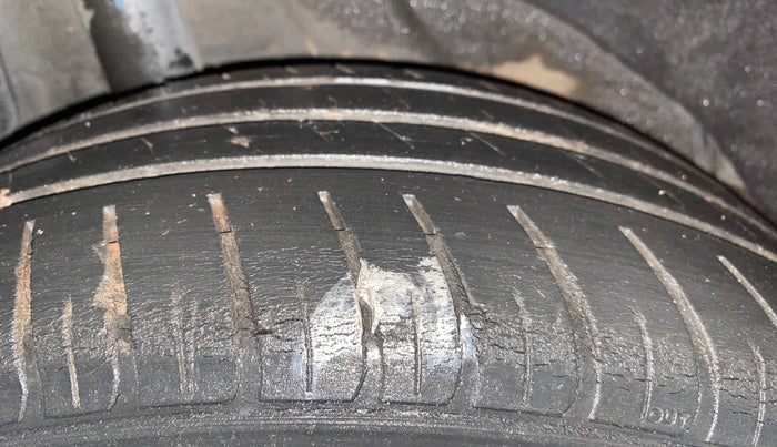 2019 Hyundai New Elantra 2.0 SX(O) AT PETROL, Petrol, Automatic, 54,199 km, Right Rear Tyre Tread