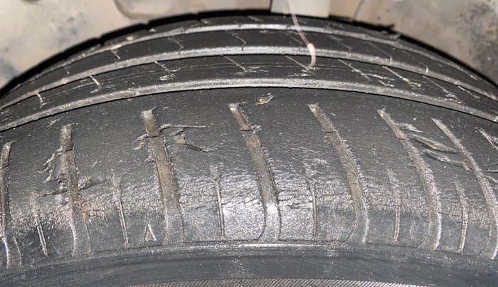 2019 Hyundai New Elantra 2.0 SX(O) AT PETROL, Petrol, Automatic, 54,199 km, Left Front Tyre Tread