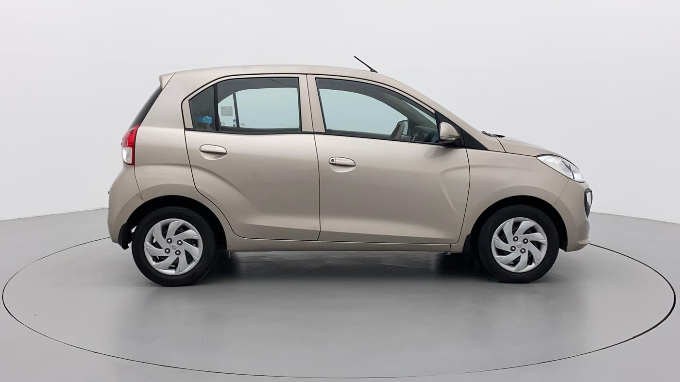 2019 Hyundai NEW SANTRO SPORTZ CNG, CNG, Manual, 74,216 km, Right Side View