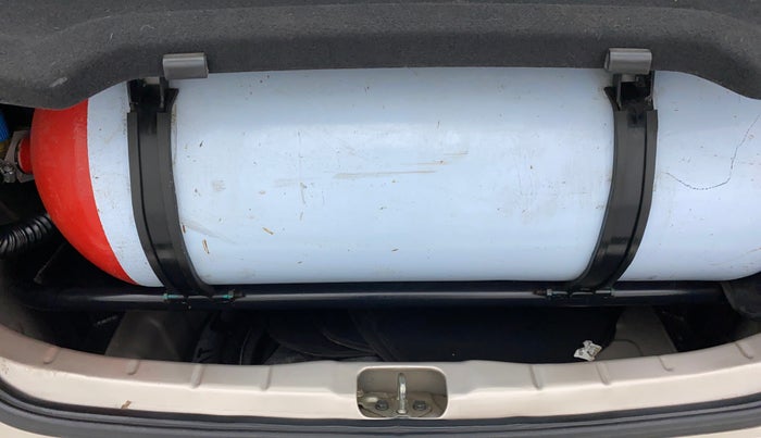 2019 Hyundai NEW SANTRO SPORTZ CNG, CNG, Manual, 74,216 km, Boot Inside