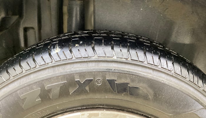 2012 Maruti Swift Dzire VXI, Petrol, Manual, 37,547 km, Right Rear Tyre Tread