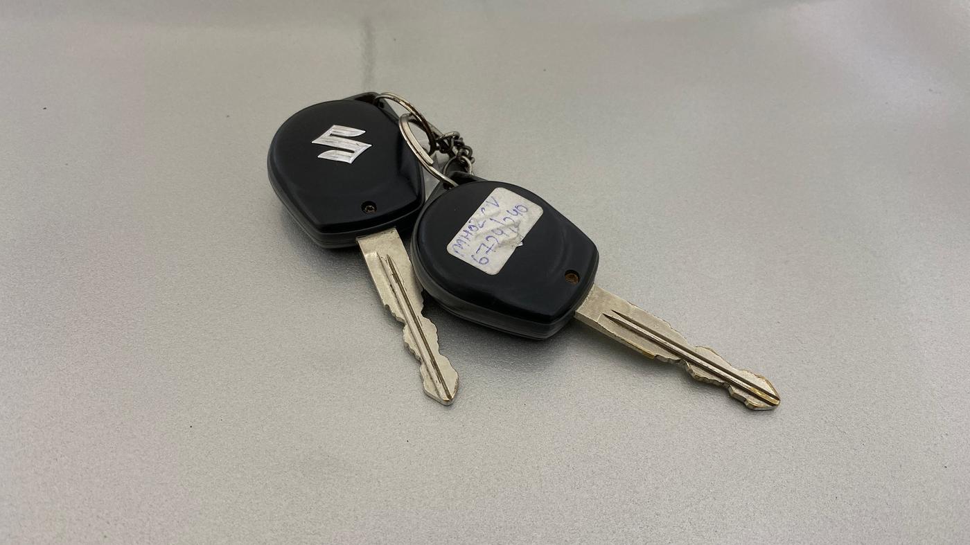 2012 Maruti Swift Dzire VXI, Petrol, Manual, 37,547 km, Key Close Up