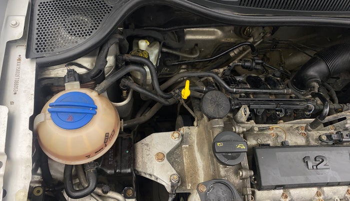 2015 Volkswagen Polo HIGHLINE1.2L, Petrol, Manual, 60,212 km, Engine View - Right