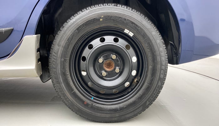 2017 Maruti Dzire VDI AMT, Diesel, Automatic, 49,260 km, Left Rear Wheel