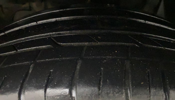 2019 Tata NEXON XZA PLUS PETROL, Petrol, Automatic, 28,345 km, Left Front Tyre Tread