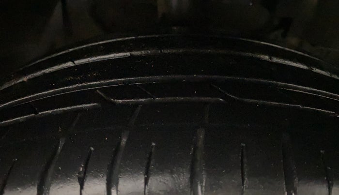 2019 Tata NEXON XZA PLUS PETROL, Petrol, Automatic, 28,345 km, Right Front Tyre Tread