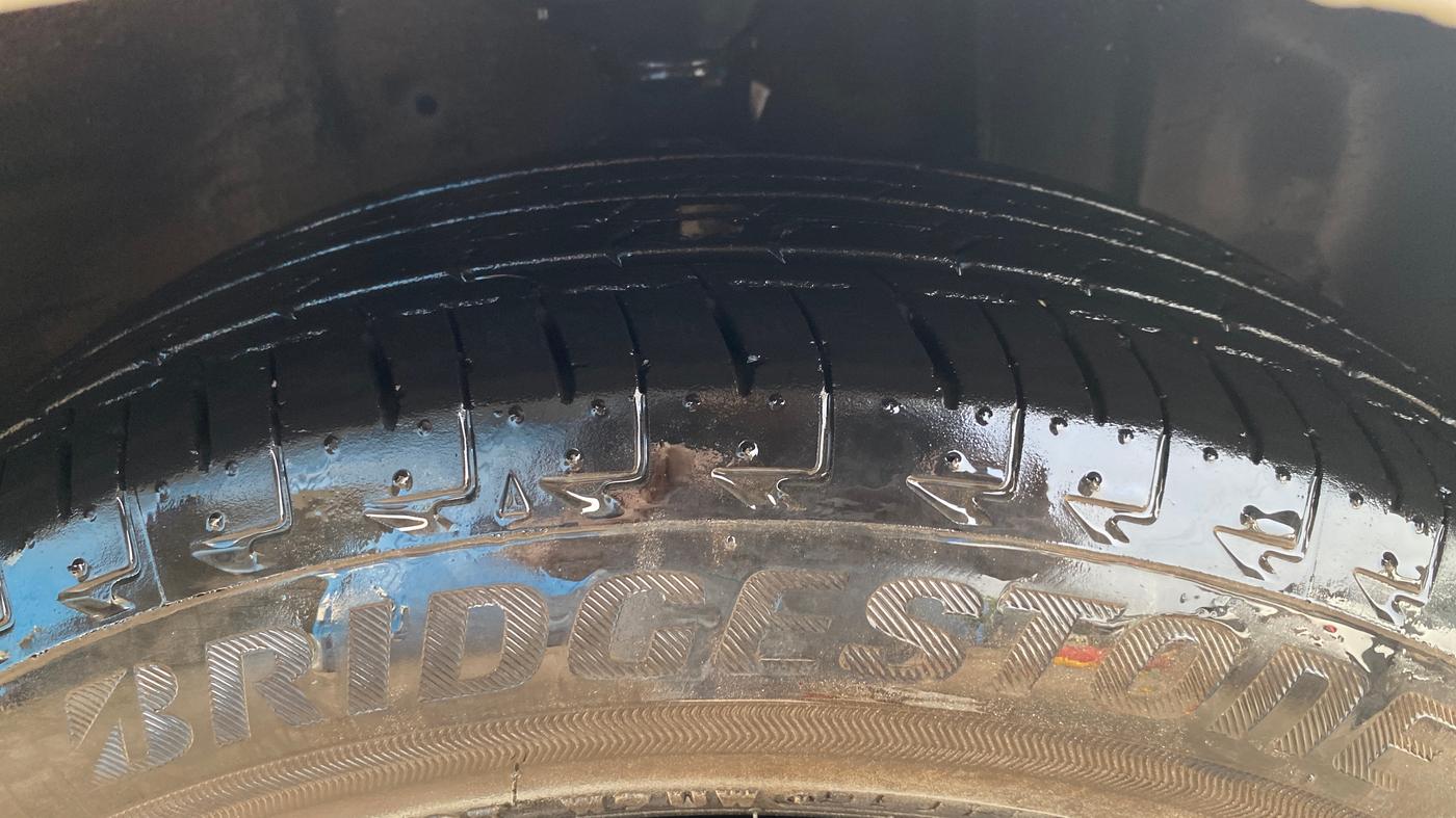 2021 Maruti Celerio ZXI AMT, Petrol, Automatic, 14,248 km, Right Front Tyre Tread