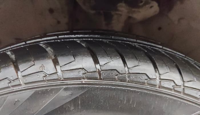 2020 Honda Amaze 1.2L I-VTEC VX, Petrol, Manual, 71,239 km, Left Front Tyre Tread