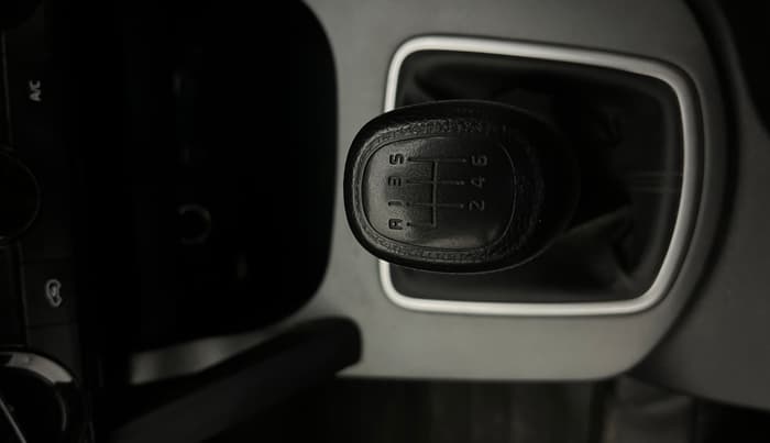 2020 KIA SELTOS HTK 1.5 PETROL, Petrol, Manual, 15,813 km, Gear Lever