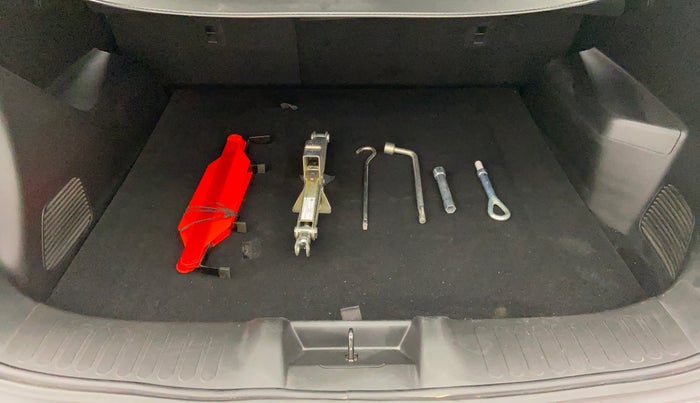 2019 MG HECTOR SHARP 2.0 DIESEL, Diesel, Manual, 11,649 km, Boot Inside