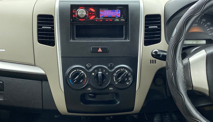 2014 Maruti Wagon R 1.0 LXI, CNG, Manual, 1,04,771 km, Air Conditioner