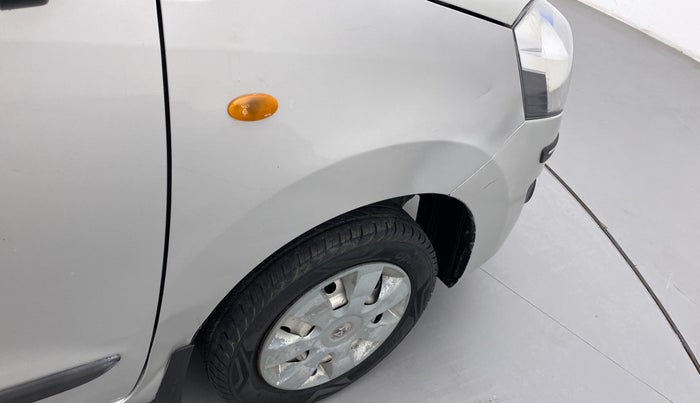 2014 Maruti Wagon R 1.0 LXI, CNG, Manual, 1,04,771 km, Right fender - Minor scratches
