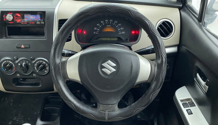 2014 Maruti Wagon R 1.0 LXI, CNG, Manual, 1,04,771 km, Steering Wheel Close Up