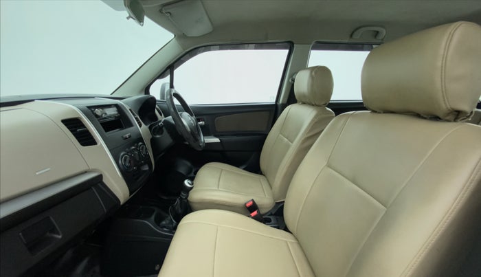 2014 Maruti Wagon R 1.0 LXI, CNG, Manual, 1,04,771 km, Right Side Front Door Cabin