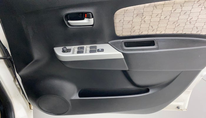 2013 Maruti Wagon R 1.0 VXI, Petrol, Manual, 47,541 km, Driver Side Door Panels Control