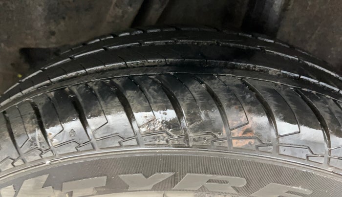 2016 Honda City 1.5L I-VTEC V MT, Petrol, Manual, 39,453 km, Left Rear Tyre Tread