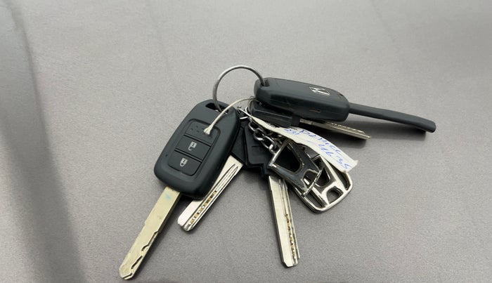 2016 Honda City 1.5L I-VTEC V MT, Petrol, Manual, 39,453 km, Key Close Up