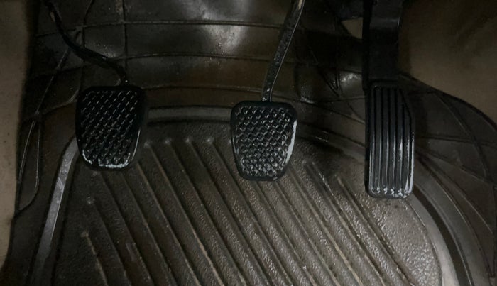 2016 Honda City 1.5L I-VTEC V MT, Petrol, Manual, 39,453 km, Pedals