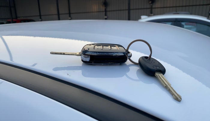 2023 Hyundai NEW I20 SPORTZ 1.2 MT, Petrol, Manual, 48,674 km, Key Close Up