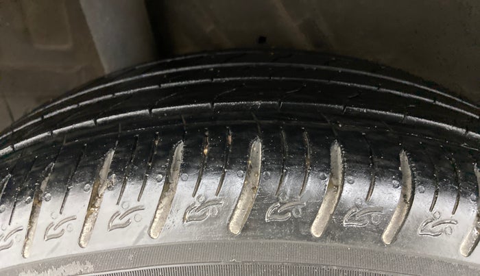 2020 Hyundai VENUE SX 1.0 (O) TURBO IMT, Petrol, Manual, 37,132 km, Right Rear Tyre Tread