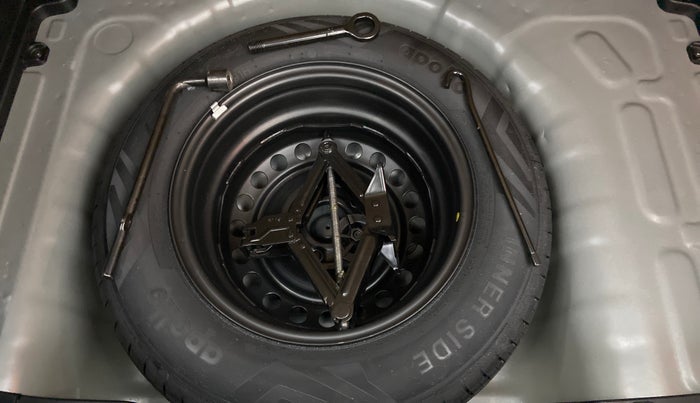 2020 Hyundai VENUE SX 1.0 (O) TURBO IMT, Petrol, Manual, 37,132 km, Spare Tyre