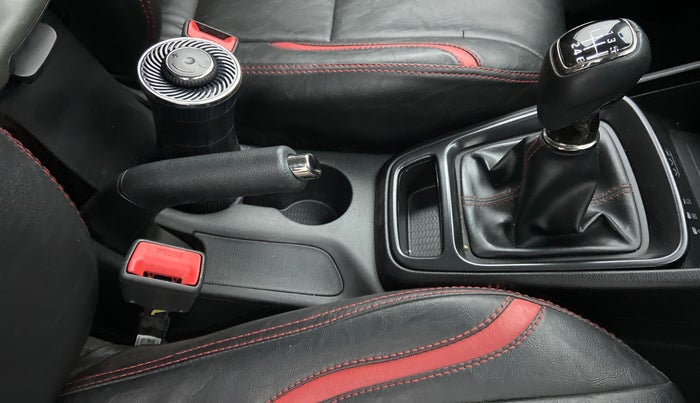 2020 Hyundai VENUE SX 1.0 (O) TURBO IMT, Petrol, Manual, 37,132 km, Gear Lever