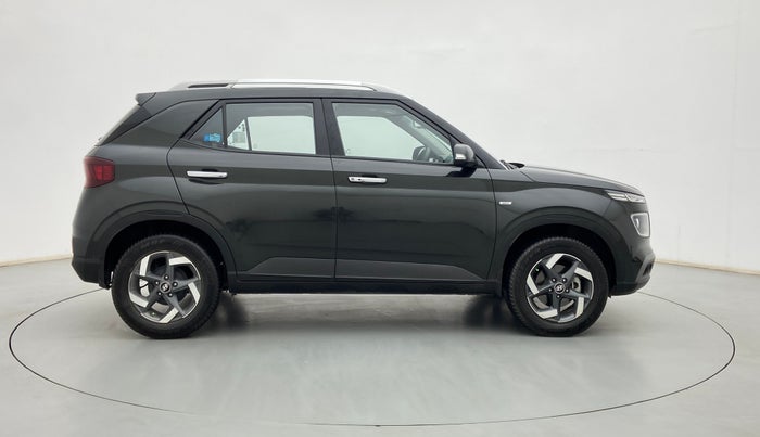 2020 Hyundai VENUE SX 1.0 (O) TURBO IMT, Petrol, Manual, 37,132 km, Right Side View
